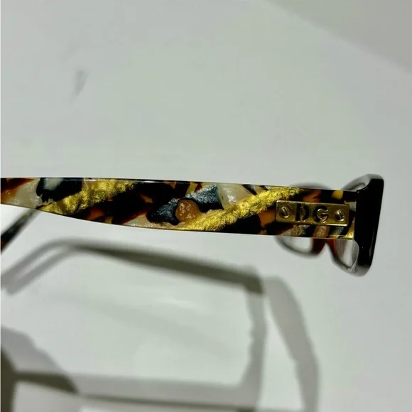 DG Tortoise Shell Glasses - Picture 5 of 14